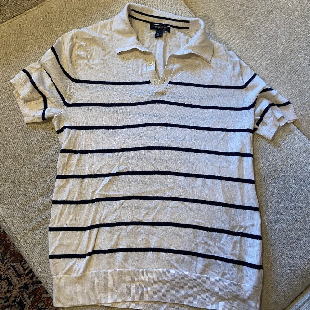 Banana Republic Sweater Polo - Size M